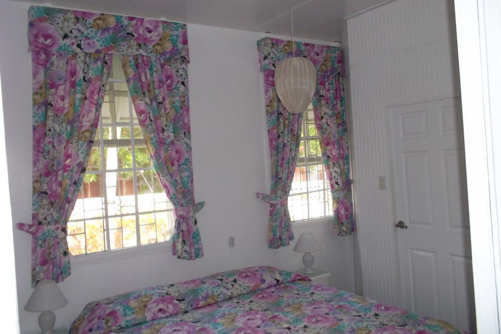 Beach Guest House Cleverdale Bridgetown Eksteriør bilde